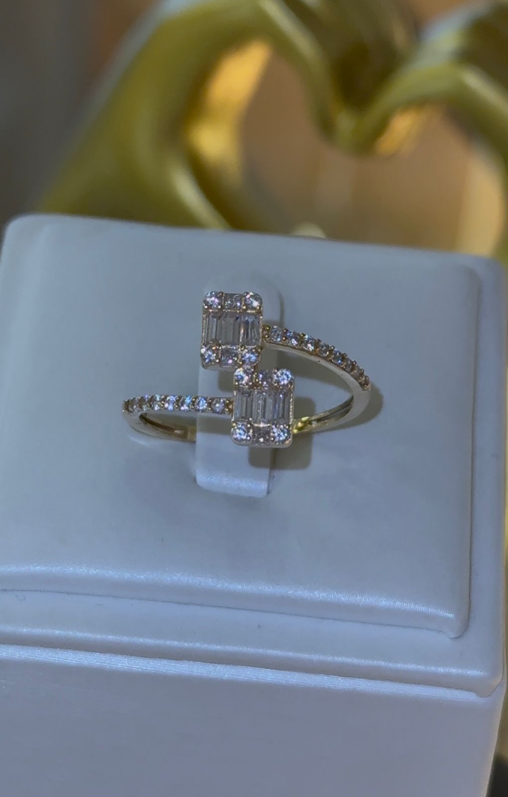 ANILLO ENTRELAZ 2(BAGUETTE) 2.1GR 18K